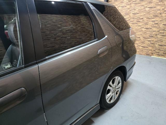 フィットシャトルハイブリッド ハイブリッド・ナビプレミアムセレクション　ハイブリッド　バックカメラ　ナビ　ＴＶ　クリアランスソナー　オートクルーズコントロール　ＨＩＤ　スマートキー　電動格納ミラー　ＣＶＴ　盗難防止システム　衝突安全ボディ　アルミホイール　ＣＤ　ＡＢＳ（30枚目）