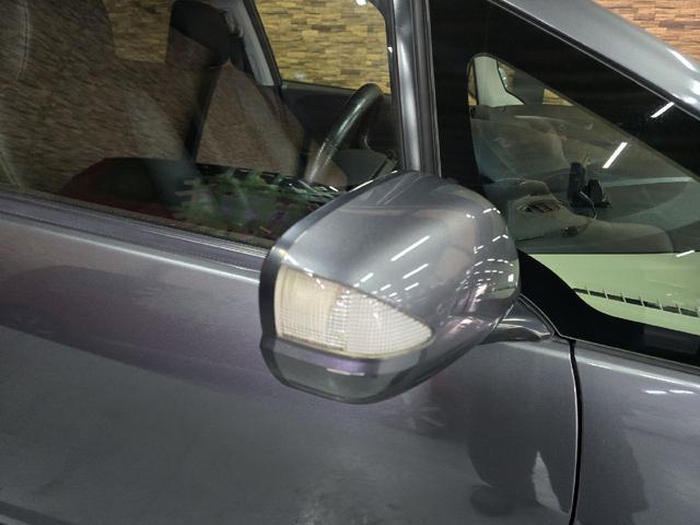 フィットシャトルハイブリッド ハイブリッド・ナビプレミアムセレクション　ハイブリッド　バックカメラ　ナビ　ＴＶ　クリアランスソナー　オートクルーズコントロール　ＨＩＤ　スマートキー　電動格納ミラー　ＣＶＴ　盗難防止システム　衝突安全ボディ　アルミホイール　ＣＤ　ＡＢＳ（33枚目）