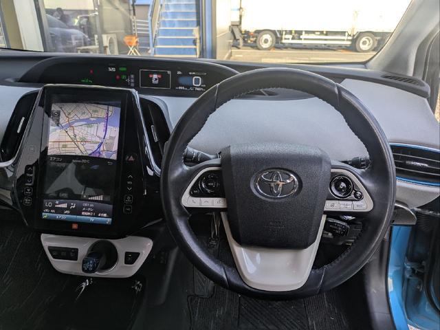 自ら操るハンドル！ドライバーの生命線です。お客様の目で実際にご確認ください。