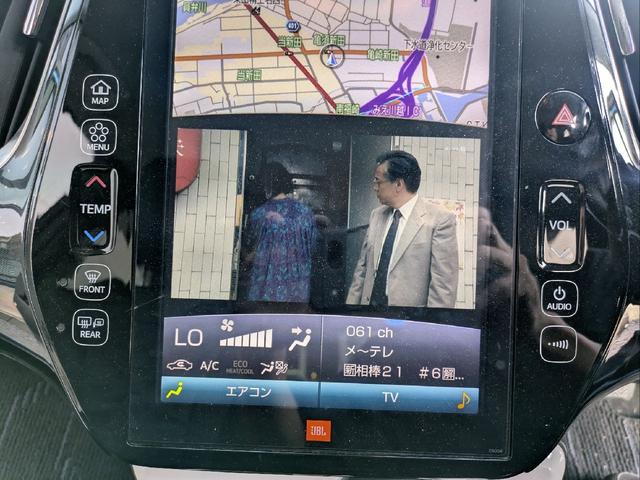 ＴＶ付きの車となっております。ドライブの合間の休憩中に気になる番組を見ることができます。