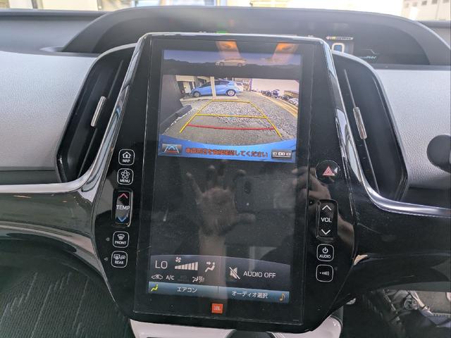 バックカメラ装備。駐車が苦手な方には欠かせません。