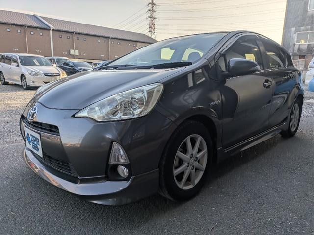 アクア Ｓ　ナビ　ＴＶ　アルミホイール　スマートキー　電動格納ミラー　ＣＶＴ　衝突安全ボディ　ＡＢＳ　ＥＳＣ　Ｂｌｕｅｔｏｏｔｈ　エアコン　パワーステアリング　パワーウィンドウ（12枚目）