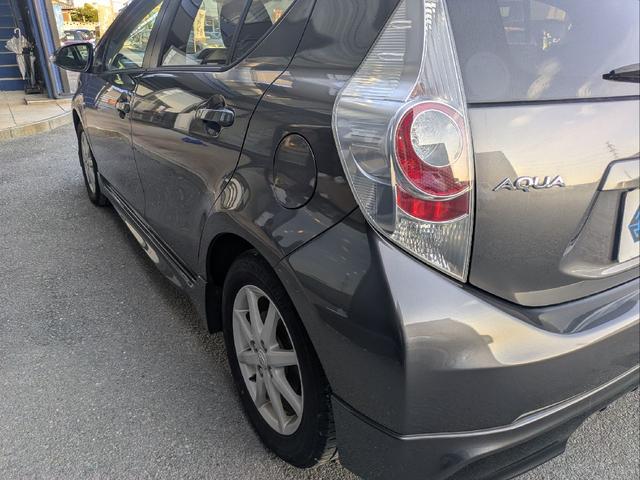 アクア Ｓ　ナビ　ＴＶ　アルミホイール　スマートキー　電動格納ミラー　ＣＶＴ　衝突安全ボディ　ＡＢＳ　ＥＳＣ　Ｂｌｕｅｔｏｏｔｈ　エアコン　パワーステアリング　パワーウィンドウ（16枚目）