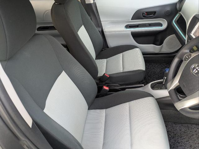 アクア Ｓ　ナビ　ＴＶ　アルミホイール　スマートキー　電動格納ミラー　ＣＶＴ　衝突安全ボディ　ＡＢＳ　ＥＳＣ　Ｂｌｕｅｔｏｏｔｈ　エアコン　パワーステアリング　パワーウィンドウ（25枚目）