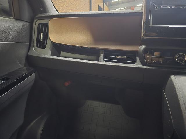 Ｎ－ＯＮＥ プレミアム　クリアランスソナー　オートクルーズコントロール　レーンアシスト　衝突被害軽減システム　オートライト　ＬＥＤヘッドランプ　スマートキー　アイドリングストップ　電動格納ミラー　シートヒーター　ＣＶＴ（28枚目）