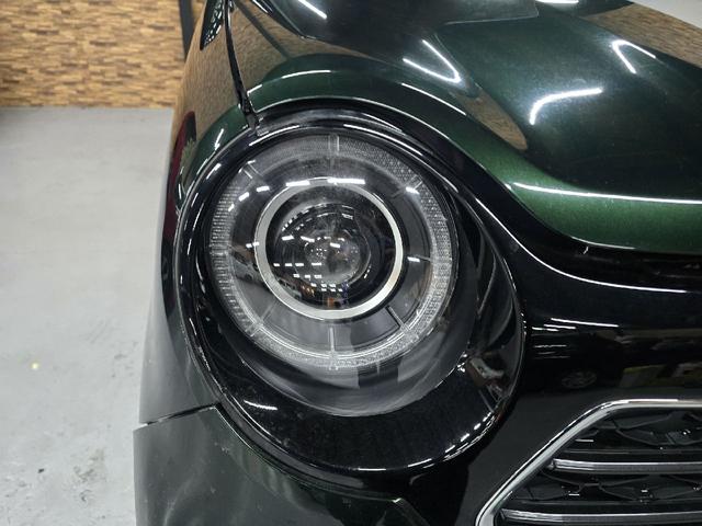 Ｎ－ＯＮＥ プレミアム　クリアランスソナー　オートクルーズコントロール　レーンアシスト　衝突被害軽減システム　オートライト　ＬＥＤヘッドランプ　スマートキー　アイドリングストップ　電動格納ミラー　シートヒーター　ＣＶＴ（42枚目）