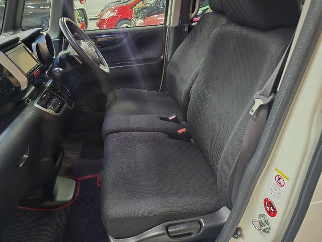 Ｎ－ＢＯＸカスタム Ｇ　ターボＳＳパッケージ　バックカメラ　両側電動スライドドア　ＴＶ　オートクルーズコントロール　衝突被害軽減システム　オートライト　ＨＩＤ　スマートキー　アイドリングストップ　電動格納ミラー　ベンチシート　ＣＶＴ（32枚目）