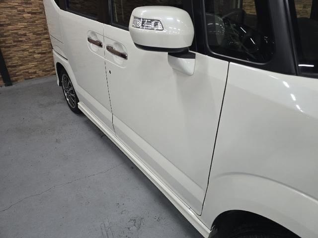 Ｎ－ＢＯＸカスタム Ｇ　ターボＳＳパッケージ　バックカメラ　両側電動スライドドア　ＴＶ　オートクルーズコントロール　衝突被害軽減システム　オートライト　ＨＩＤ　スマートキー　アイドリングストップ　電動格納ミラー　ベンチシート　ＣＶＴ（51枚目）