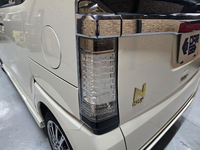 Ｎ－ＢＯＸカスタム Ｇ　ターボＳＳパッケージ　バックカメラ　両側電動スライドドア　ＴＶ　オートクルーズコントロール　衝突被害軽減システム　オートライト　ＨＩＤ　スマートキー　アイドリングストップ　電動格納ミラー　ベンチシート　ＣＶＴ（55枚目）