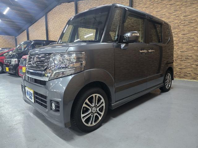 Ｎ－ＢＯＸ＋カスタム Ｇ・ターボパッケージ　バックカメラ　両側電動スライドドア　ＴＶ　オートクルーズコントロール　オートライト　ＨＩＤ　スマートキー　ベンチシート　後席モニター　ＣＶＴ　盗難防止システム　ＡＢＳ　ＥＳＣ　ＣＤ　ＤＶＤ再生　ＵＳＢ（13枚目）