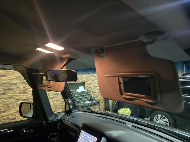 Ｎ－ＢＯＸ＋カスタム Ｇ・ターボパッケージ　バックカメラ　両側電動スライドドア　ＴＶ　オートクルーズコントロール　オートライト　ＨＩＤ　スマートキー　ベンチシート　後席モニター　ＣＶＴ　盗難防止システム　ＡＢＳ　ＥＳＣ　ＣＤ　ＤＶＤ再生　ＵＳＢ（28枚目）