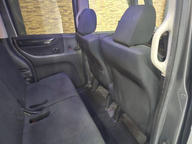 Ｎ－ＢＯＸ＋カスタム Ｇ・ターボパッケージ　バックカメラ　両側電動スライドドア　ＴＶ　オートクルーズコントロール　オートライト　ＨＩＤ　スマートキー　ベンチシート　後席モニター　ＣＶＴ　盗難防止システム　ＡＢＳ　ＥＳＣ　ＣＤ　ＤＶＤ再生　ＵＳＢ（41枚目）