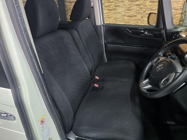 Ｎ－ＢＯＸカスタム Ｇ・ターボＡパッケージ　ワンオーナー　バックカメラ　両側電動スライドドア　ＴＶ　オートクルーズコントロール　衝突被害軽減システム　オートライト　ＨＩＤ　スマートキー　アイドリングストップ　電動格納ミラー　ベンチシート　ＣＶＴ（9枚目）