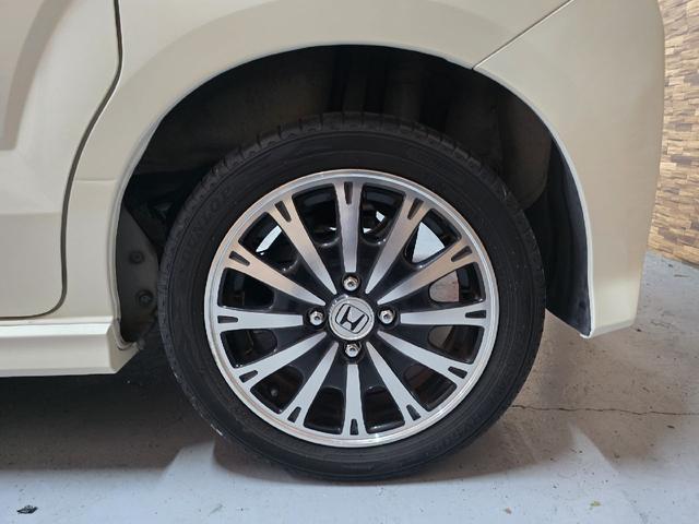 Ｎ－ＢＯＸカスタム Ｇ・ターボＡパッケージ　ワンオーナー　バックカメラ　両側電動スライドドア　ＴＶ　オートクルーズコントロール　衝突被害軽減システム　オートライト　ＨＩＤ　スマートキー　アイドリングストップ　電動格納ミラー　ベンチシート　ＣＶＴ（20枚目）