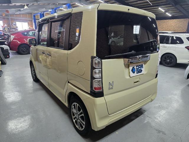 Ｎ－ＢＯＸ Ｇ　ＳＳパッケージ　バックカメラ　両側電動スライドドア　ＴＶ　スマートキー　アイドリングストップ　ベンチシート　ＣＶＴ　盗難防止システム　ＡＢＳ　ＥＳＣ　ＣＤ　ＵＳＢ　ミュージックプレイヤー接続可　Ｂｌｕｅｔｏｏｔｈ（42枚目）