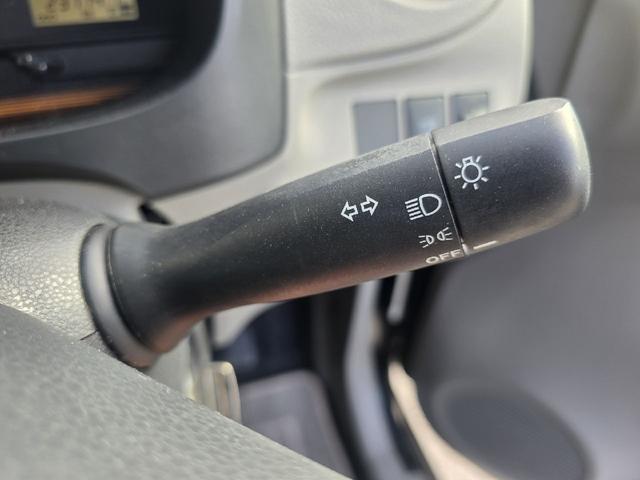 ミライース 　ナビ　ＴＶ　アイドリングストップ　ＣＶＴ　ＣＤ　ＵＳＢ　エアコン　パワーステアリング　パワーウィンドウ（7枚目）