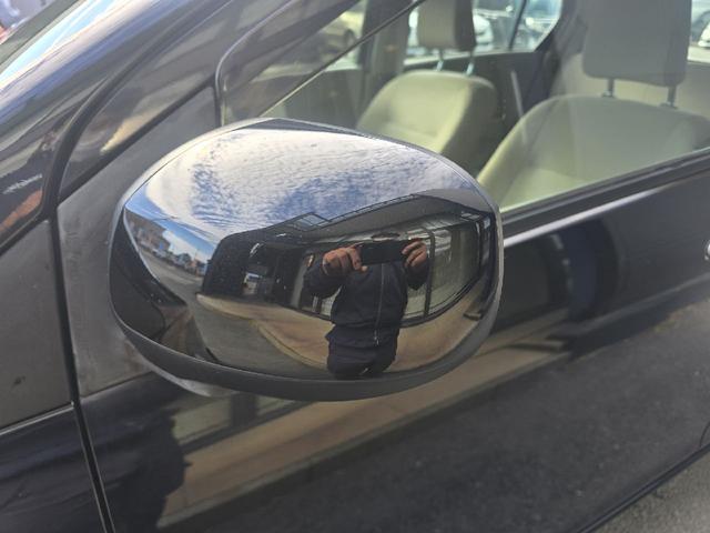 ミライース 　ナビ　ＴＶ　アイドリングストップ　ＣＶＴ　ＣＤ　ＵＳＢ　エアコン　パワーステアリング　パワーウィンドウ（29枚目）