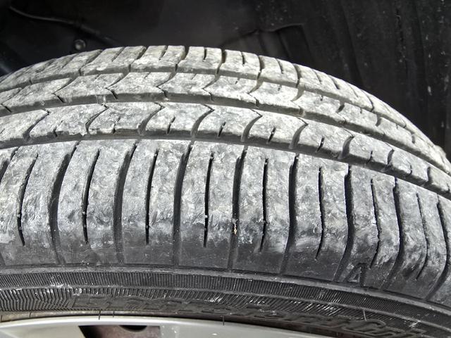 ミライース 　ナビ　ＴＶ　アイドリングストップ　ＣＶＴ　ＣＤ　ＵＳＢ　エアコン　パワーステアリング　パワーウィンドウ（44枚目）