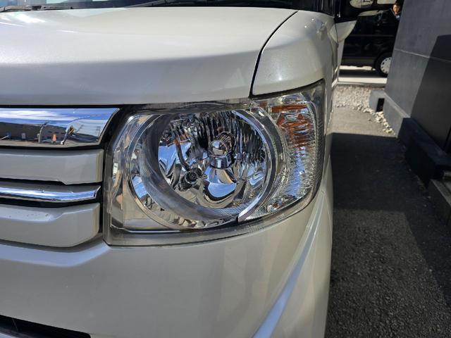 Ｎ－ＢＯＸ Ｇ　ＳＳパッケージ　ＥＴＣ　バックカメラ　両側電動スライドドア　ナビ　ＴＶ　オートライト　ＨＩＤ　スマートキー　アイドリングストップ　電動格納ミラー　シートヒーター　ベンチシート　ＣＶＴ　盗難防止システム　ＡＢＳ　ＥＳＣ（12枚目）