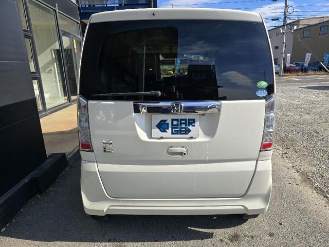 Ｎ－ＢＯＸ Ｇ　ＳＳパッケージ　ＥＴＣ　バックカメラ　両側電動スライドドア　ナビ　ＴＶ　オートライト　ＨＩＤ　スマートキー　アイドリングストップ　電動格納ミラー　シートヒーター　ベンチシート　ＣＶＴ　盗難防止システム　ＡＢＳ　ＥＳＣ（16枚目）
