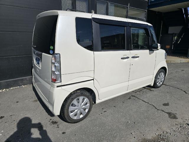 Ｎ－ＢＯＸ Ｇ　ＳＳパッケージ　ＥＴＣ　バックカメラ　両側電動スライドドア　ナビ　ＴＶ　オートライト　ＨＩＤ　スマートキー　アイドリングストップ　電動格納ミラー　シートヒーター　ベンチシート　ＣＶＴ　盗難防止システム　ＡＢＳ　ＥＳＣ（17枚目）