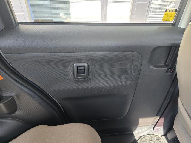 ムーヴキャンバス Ｇメイクアップ　ＳＡＩＩ　両側電動スライドドア　ＴＶ　衝突被害軽減システム　オートライト　ＬＥＤヘッドランプ　スマートキー　アイドリングストップ　電動格納ミラー　ベンチシート　ＣＶＴ　盗難防止システム　ＡＢＳ　ＥＳＣ　ＵＳＢ（35枚目）