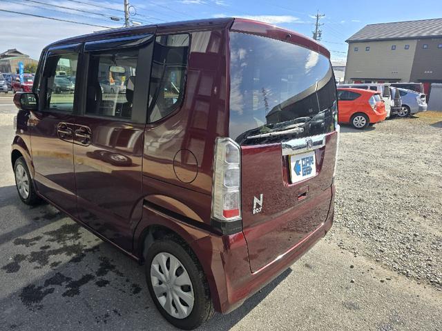 Ｎ－ＢＯＸ Ｇ　両側スライドドア　スマートキー　アイドリングストップ　電動格納ミラー　ベンチシート　ＣＶＴ　盗難防止システム　ＡＢＳ　ＥＳＣ　ＣＤ　ミュージックプレイヤー接続可　チップアップシート　衝突安全ボディ（16枚目）