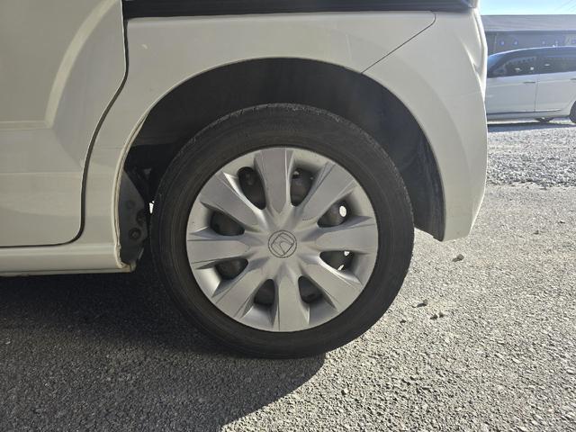 Ｎ－ＢＯＸ Ｇ・Ｌパッケージ　両側スライド・片側電動　ＴＶ　衝突被害軽減システム　スマートキー　アイドリングストップ　電動格納ミラー　ベンチシート　ＣＶＴ　盗難防止システム　ＡＢＳ　ＥＳＣ　ＣＤ　ＵＳＢ　衝突安全ボディ　エアコン（51枚目）