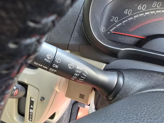 ムーヴ Ｘ　ＳＡ　ナビ　ＴＶ　衝突被害軽減システム　オートライト　スマートキー　アイドリングストップ　ベンチシート　ＣＶＴ　盗難防止システム　ＡＢＳ　ＥＳＣ　衝突安全ボディ　エアコン　パワーステアリング（8枚目）