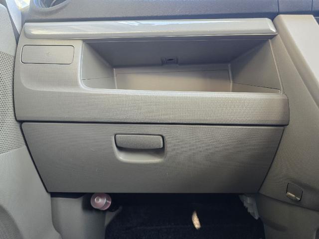 ムーヴ Ｘ　ＳＡ　ナビ　ＴＶ　衝突被害軽減システム　オートライト　スマートキー　アイドリングストップ　ベンチシート　ＣＶＴ　盗難防止システム　ＡＢＳ　ＥＳＣ　衝突安全ボディ　エアコン　パワーステアリング（38枚目）