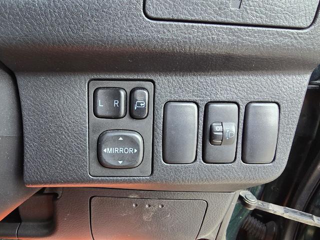 ミラジーノ 　電動格納ミラー　ＡＴ　ＣＤ　アルミホイール　エアコン　パワーウィンドウ（8枚目）
