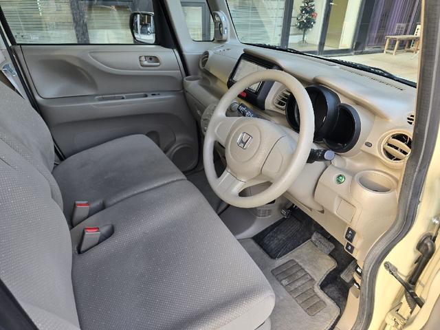 Ｎ－ＢＯＸ Ｇ　バックカメラ　両側スライドドア　ナビ　ＴＶ　スマートキー　アイドリングストップ　電動格納ミラー　ベンチシート　ＣＶＴ　盗難防止システム　ＡＢＳ　ＥＳＣ　ＣＤ　ＵＳＢ　ミュージックプレイヤー接続可（23枚目）