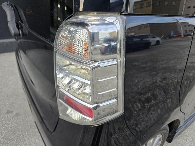 ライフ ディーバスマートスタイル　ＴＶ　ＨＩＤ　スマートキー　電動格納ミラー　ベンチシート　ＡＴ　盗難防止システム　ＡＢＳ　ＣＤ　ＤＶＤ再生　ＵＳＢ　アルミホイール　衝突安全ボディ　エアコン　パワーステアリング　パワーウィンドウ（55枚目）