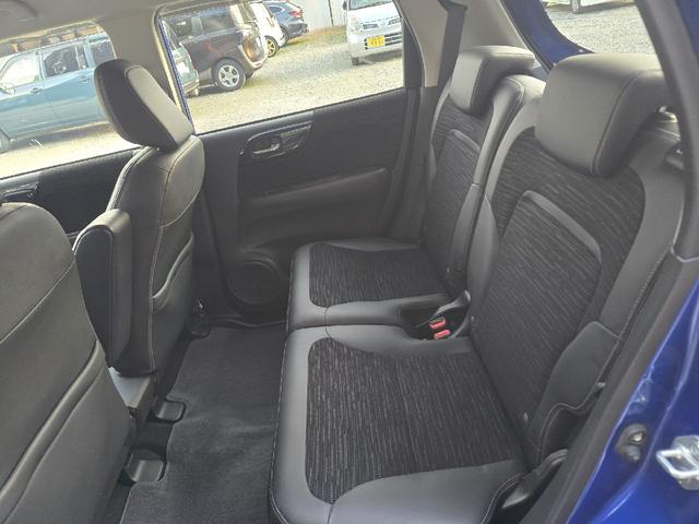 Ｎ－ＯＮＥ プレミアム　バックカメラ　ナビ　ＴＶ　衝突被害軽減システム　オートライト　ＨＩＤ　スマートキー　アイドリングストップ　ベンチシート　ＣＶＴ　盗難防止システム　ＡＢＳ　ＥＳＣ　チップアップシート（35枚目）