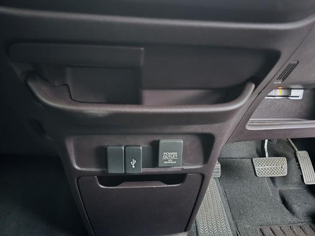 Ｎ－ＷＧＮカスタム Ｇ・Ａパッケージ　バックカメラ　オートクルーズコントロール　衝突被害軽減システム　オートライト　ＨＩＤ　スマートキー　アイドリングストップ　電動格納ミラー　ベンチシート　ＣＶＴ　盗難防止システム（6枚目）