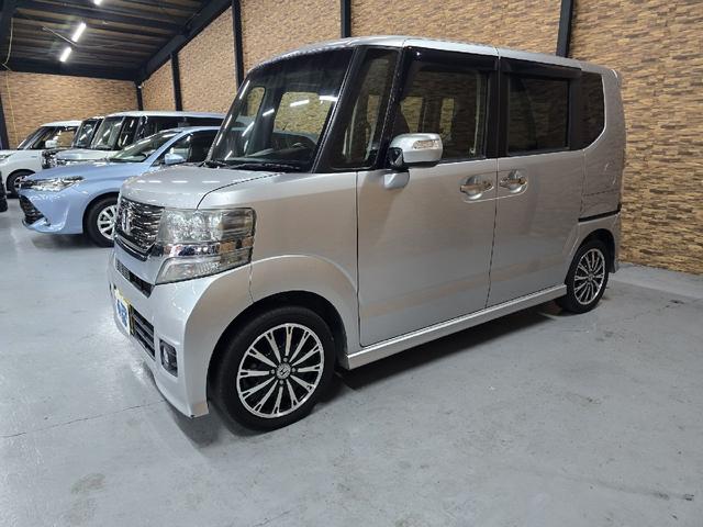 Ｎ－ＢＯＸカスタム Ｇ　ターボＳＳパッケージ　バックカメラ　両側電動スライドドア　ＴＶ　オートクルーズコントロール　オートライト　ＨＩＤ　スマートキー　アイドリングストップ　電動格納ミラー　ベンチシート　ＣＶＴ　盗難防止システム　ＡＢＳ　ＥＳＣ（14枚目）