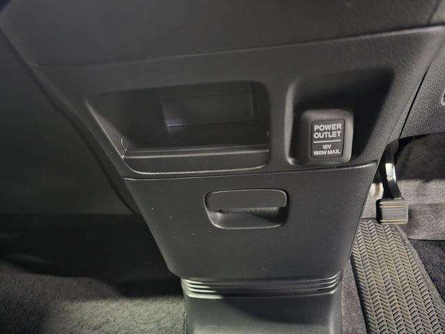 Ｎ－ＢＯＸカスタム Ｇ　ターボＳＳパッケージ　バックカメラ　両側電動スライドドア　ＴＶ　オートクルーズコントロール　オートライト　ＨＩＤ　スマートキー　アイドリングストップ　電動格納ミラー　ベンチシート　ＣＶＴ　盗難防止システム　ＡＢＳ　ＥＳＣ（32枚目）