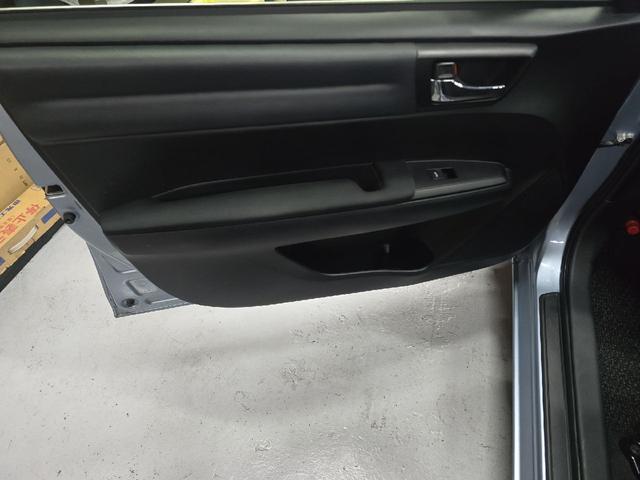 カローラフィールダー ハイブリッドＧ　レーンアシスト　衝突被害軽減システム　アルミホイール　オートマチックハイビーム　オートライト　ＬＥＤヘッドランプ　スマートキー　電動格納ミラー　ＣＶＴ　盗難防止システム（51枚目）