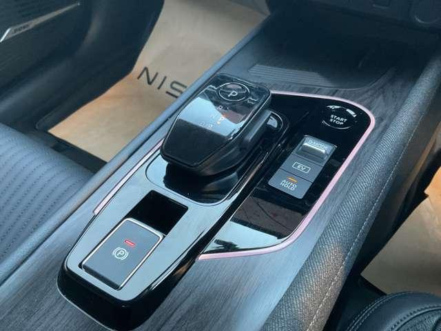 オーラ １．２　Ｇ　レザーエディション　メ－カ－純正ナビＴＶ　プロパイロット　後　ワンオーナ　追突防止　レーダークルーズ　本革　車線逸脱警報装置　禁煙車　ＬＥＤ　ドライブレコーダー　盗難防止　バックモニター　ＥＴＣ　インテリジェントキー　メモリーナビゲーション　ＡＷ　オートエアコン（14枚目）