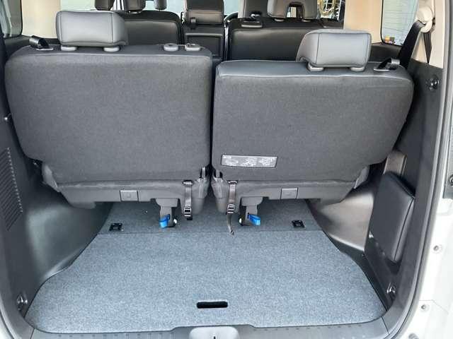 セレナ 2.0 ハイウェイスターV 雹害車 メ-カ-純正ナビTV プロパイロット レーダークルコン レーンアシスト LEDランプ 盗難防止システム ETC装備 カーテンエアバッグ アルミホイール キーフリー メモリ-ナビ ナビTV エアコン ドラレコ ワンセグTV バックカメラ(19枚目)