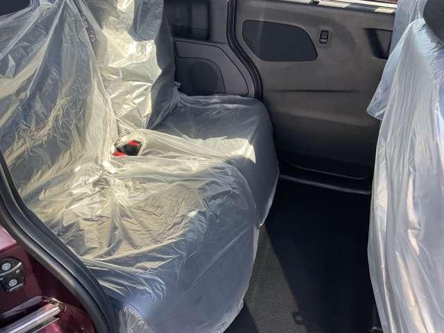 ルークス ６６０　ハイウェイスターＸ　雹害車　ＬＥＤヘッドライト　ハイビ－ムアシス　アイスト　衝突被害軽減ブレ－キ　マルチビューカメラ　車線逸脱警報装置　禁煙　ＬＥＤ　スマートキー　パワーウィンドウ　カーテンエアバック　バックカメラ　パワステ　オートエアコン　左右エアバッグ　キーフリ（18枚目）