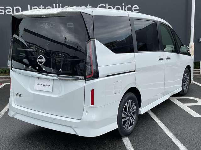 セレナ 2.0 ハイウェイスターV 雹害車 メーカ-純正ナビTV プロパイロット W電動スライド レーダークルコン レーンアシスト 盗難防止システム ETC装備 カーテンエアバッグ アルミホイール キーフリー メモリ-ナビ ナビTV エアコン ドラレコ ワンセグTV バックカメラ(20枚目)