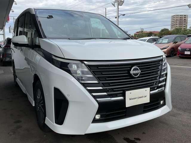 セレナ 1.4 e-POWER ハイウェイスターV 雹害車 アラウンドモニタ- プロパイロット 自動(被害軽減)ブレーキ LDP 追従クルーズ LEDランプ バックモニター 禁煙 アルミホイール 盗難防止システム スマートキー オートエアコン サイドカーテンエアバック サイドカメラ キーレス(16枚目)