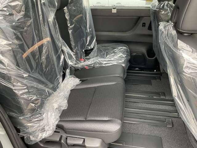 セレナ 1.4 e-POWER ハイウェイスターV 雹害車 アラウンドモニタ- プロパイロット 自動(被害軽減)ブレーキ LDP 追従クルーズ LEDランプ バックモニター 禁煙 アルミホイール 盗難防止システム スマートキー オートエアコン サイドカーテンエアバック サイドカメラ キーレス(19枚目)