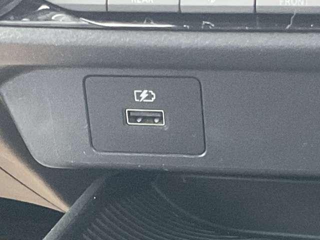 ノート 1.2 S アラウンドモニタ- ETC ドライブレコー 軽減ブレーキ 360°カメラ ワンオーナー LDW バックカメラ サイドカメラ インテリキー ドライブレコーダー ETC オートエアコン サイドエアバッグ パワーウインドウ リモコンキー エアバッグ(11枚目)