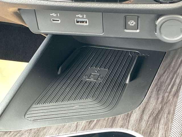 オーラ 1.2 G メ-カ-純正ナビ プロパイロット BOSEサウン 自動(被害軽減)ブレーキ LED LKA サイドカメラ ETC ドライブレコーダー カーテンエアバッグ イモビライザー アルミホイール 禁煙 インテリジェントキー パワーウィンドウ ワンオーナー(12枚目)