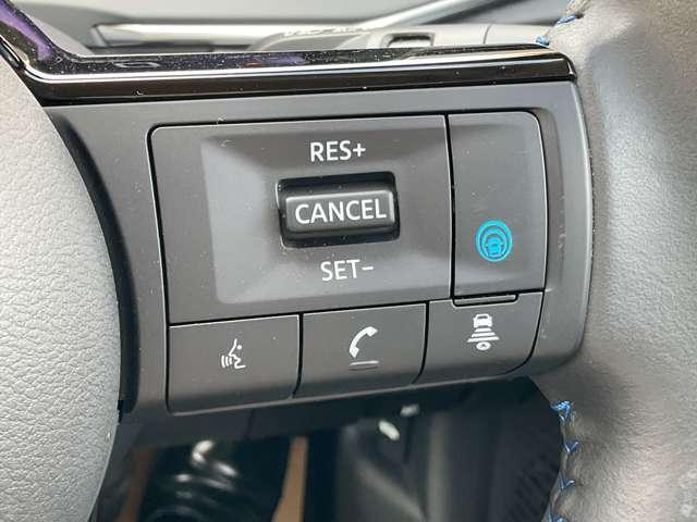 ノート 1.2 AUTECH クロスオーバー メ-カ-純正ナビ プロパイロット アラウン スマートキ 踏み間違い衝突防止アシスト 360°カメラ LDA アダクティブクルーズ 禁煙 LEDヘッドランプ ドライブレコーダー バックカメラ フルオートエアコン アルミホイール メモリーナビ(9枚目)