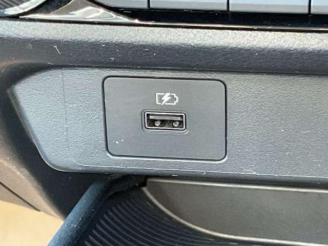 ノート 1.2 S 純正大画面ナビTV アラウンドモニタ- 軽減ブレーキ 360°カメラ ワンオーナー LDW バックカメラ サイドカメラ インテリキー イモビライザー LEDヘッド メモリーナビ ドライブレコーダー ナビTV付き ワンセグTV付き ETC(10枚目)