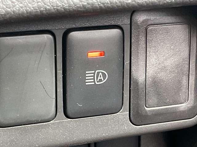 デイズ 660 ハイウェイスターX 純正メモリ-ナビTV アラウンドモニタ- ナビTV付 全席PW ISTOP ダブルエアバッグ PS スマキー Bカメラ AAC 盗難防止システム 禁煙 アルミホイール キーフリーシステム 記録簿 ABS 1セグTV メモリーナビ エアバック(11枚目)