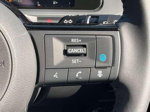 オーラ １．２　Ｇ　雹害車　メ－カ－純正ナビ　プロパイロット　自動（被害軽減）ブレーキ　ＬＥＤ　ＬＫＡ　サイドカメラ　ＥＴＣ　カーテンエアバッグ　イモビライザー　アルミホイール　禁煙　インテリジェントキー　パワーウィンドウ　フルオートエアコン　キーレスエントリー（10枚目）